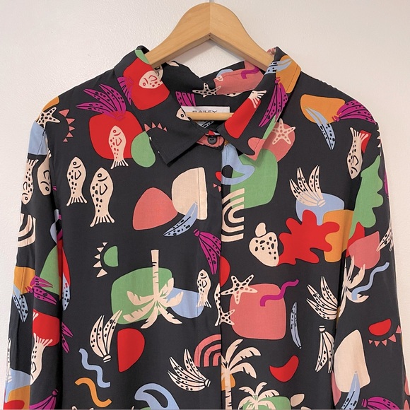 Colorful Patterned Women's Top - Picture 3 of 6